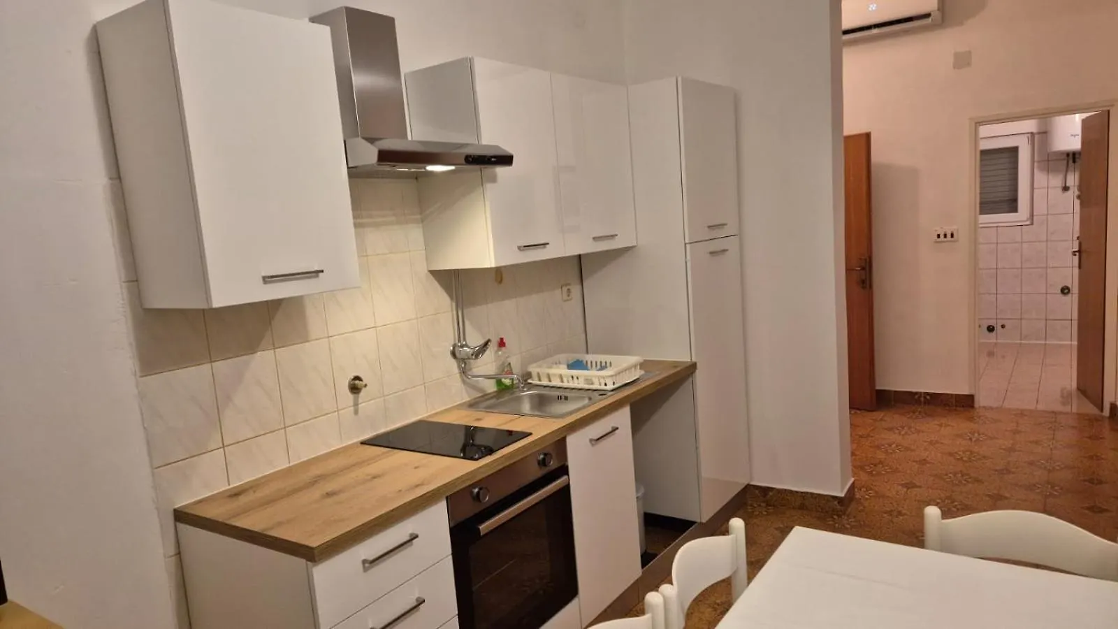 Apartmani Ždrelac アパート